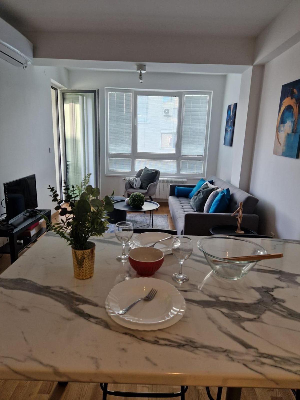 Kamche Lux Apartment Σκόπια Εξωτερικό φωτογραφία